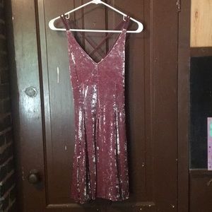 AE Pink crushed velvet dress